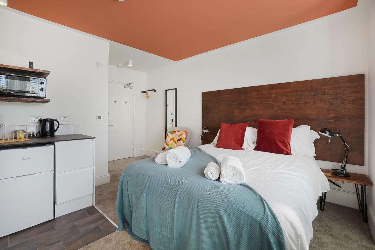 Stylish Eco Aparthotel In 포크스턴 외부 사진