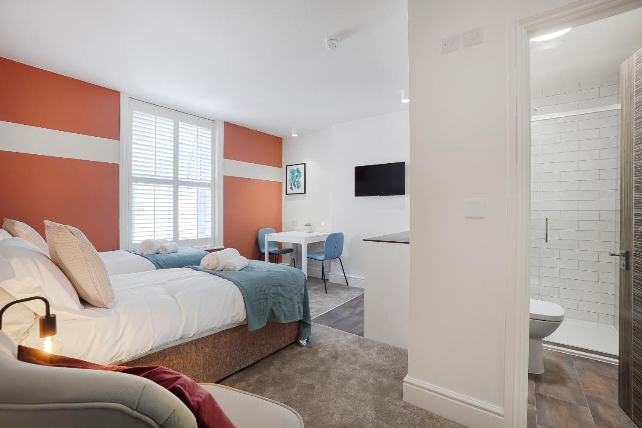 Stylish Eco Aparthotel In 포크스턴 외부 사진