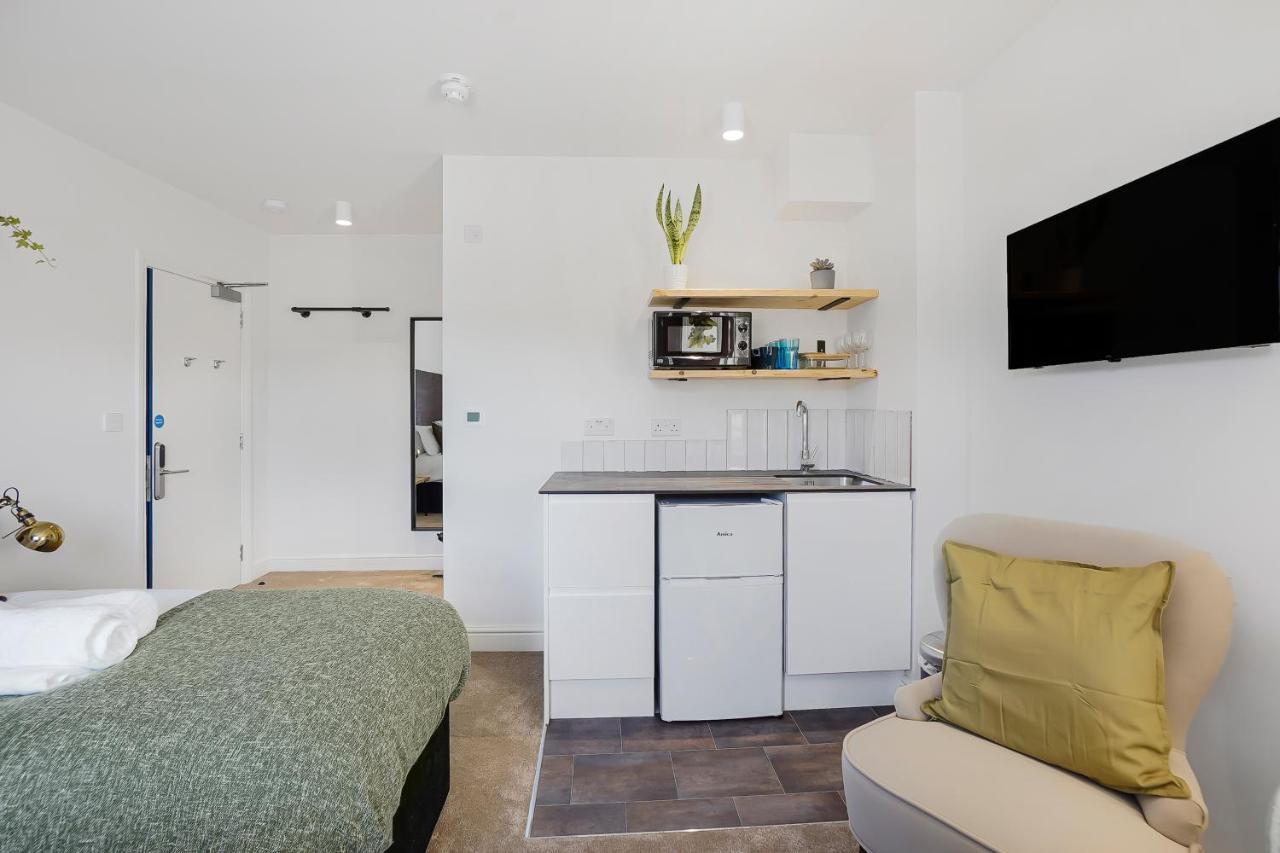 Stylish Eco Aparthotel In 포크스턴 외부 사진
