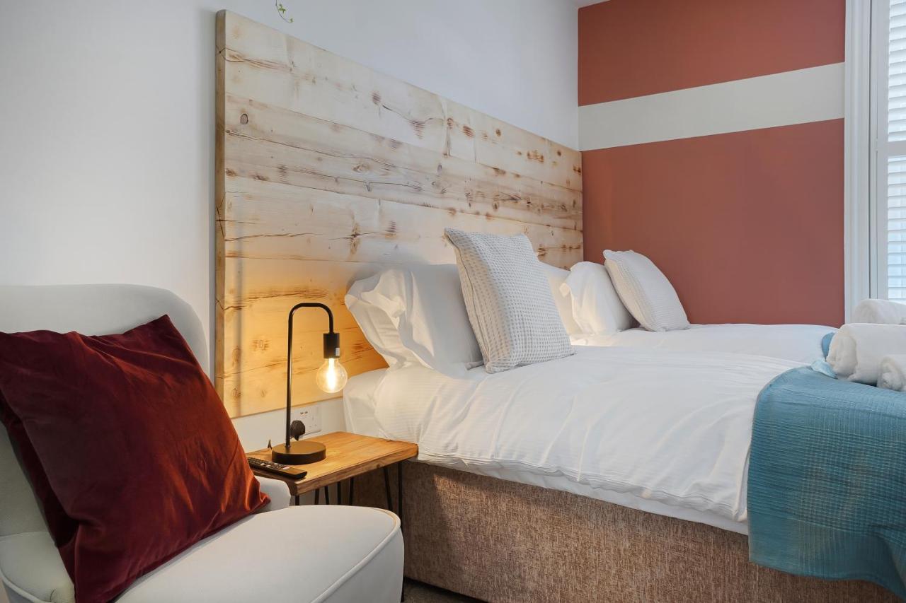 Stylish Eco Aparthotel In 포크스턴 외부 사진